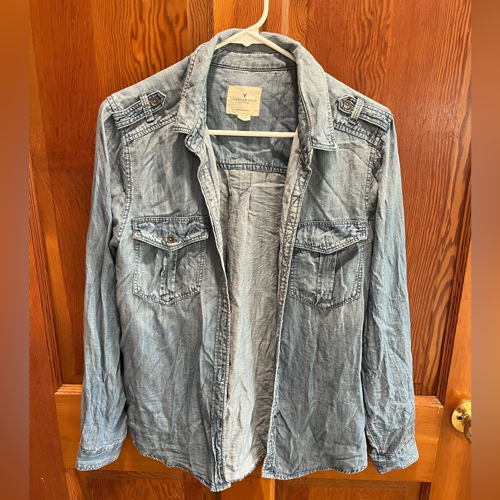 American Eagle Outfitters Light Blue Shirt